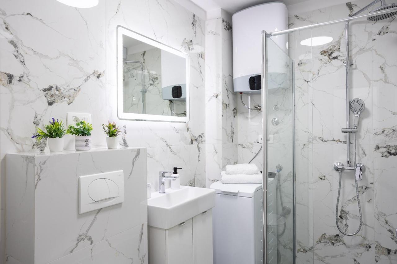 Royal Luxe Apartment Split Exterior photo